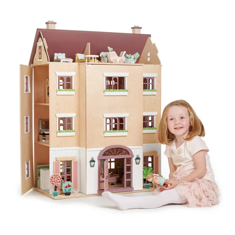 Fantail Hall Doll House