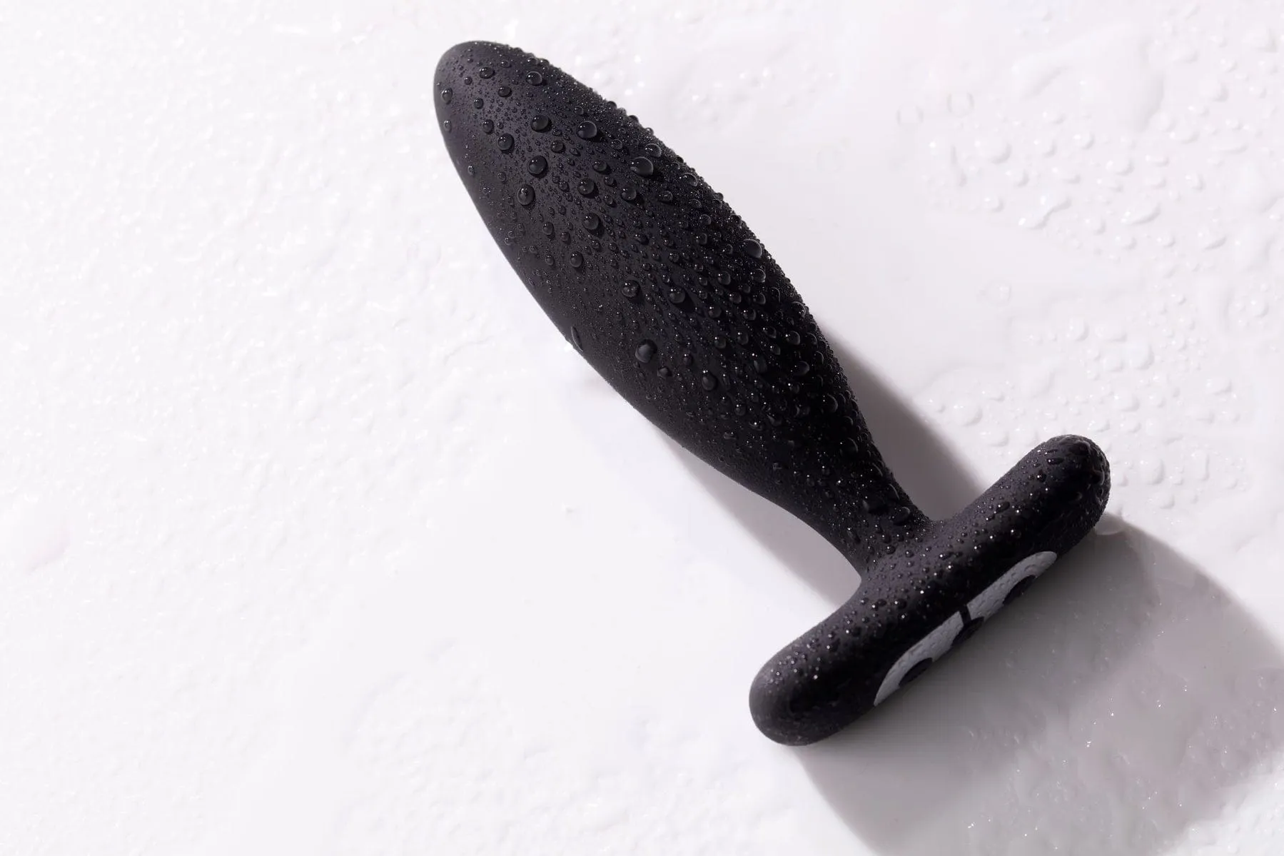Je Joue Vesta Vibrating Butt Plug