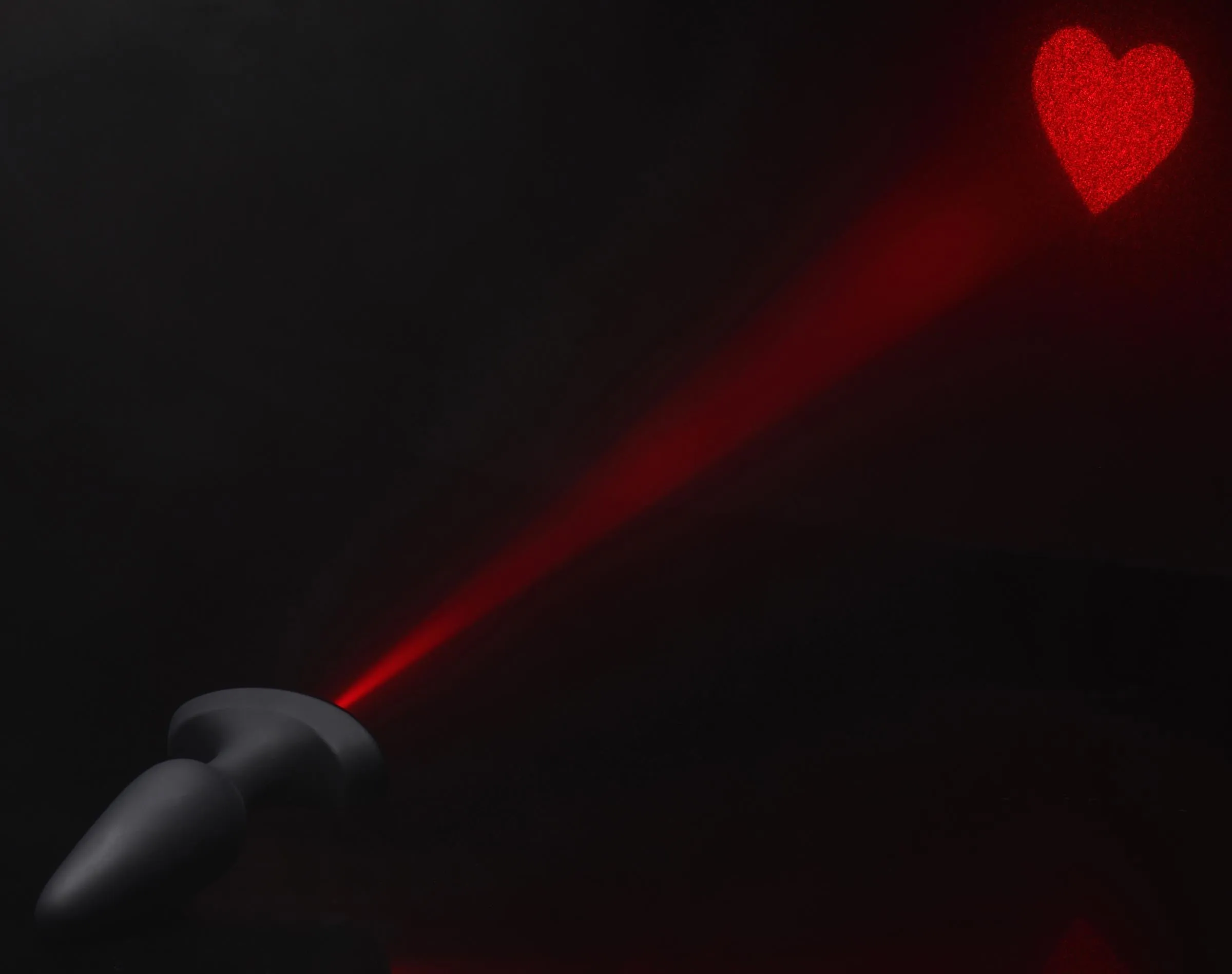 Laser Heart Anal Plug With Remote & Dash